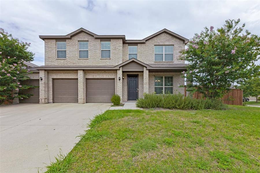 Property photo for 4400 Horsemint Cove, Forney, TX