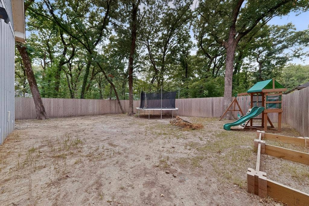 121 Elk Cove Drive, Mabank, TX 75156 121 Elk Cove Drive, Mabank, TX 75156