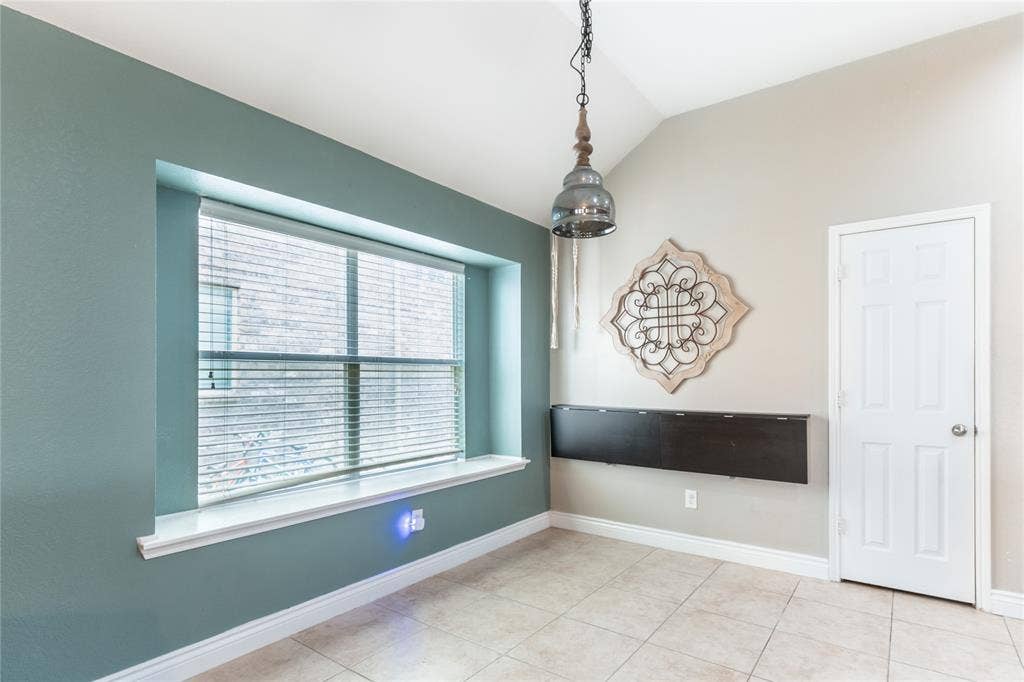 476 Paddle Drive, Crowley, TX 76036 476 Paddle Drive, Crowley, TX 76036