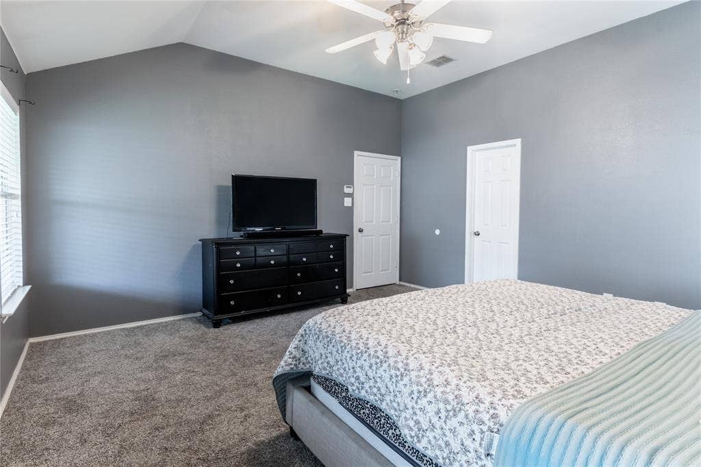 476 Paddle Drive, Crowley, TX 76036 476 Paddle Drive, Crowley, TX 76036
