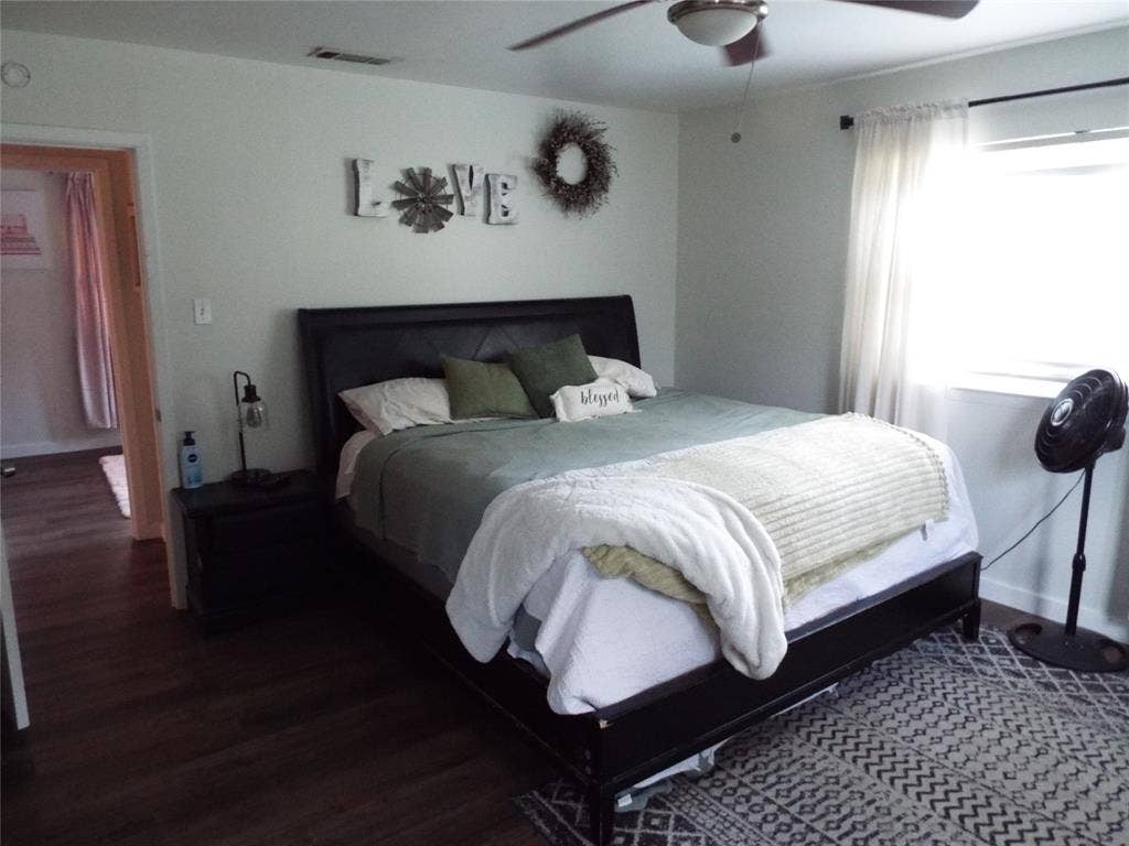 808 Shady Trail, Athens, TX 75751 808 Shady Trail, Athens, TX 75751