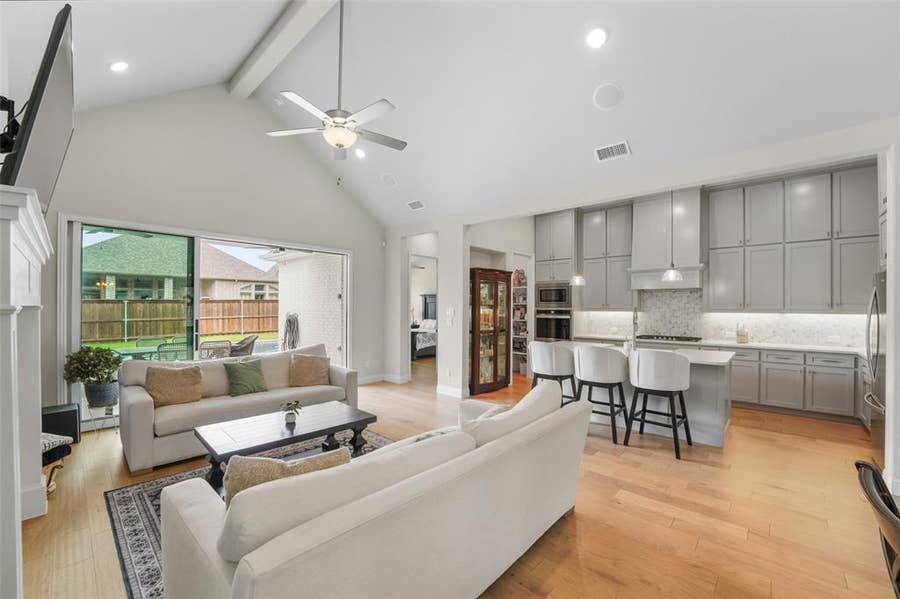 Property photo for 416 Calmwater Cove, McKinney, TX