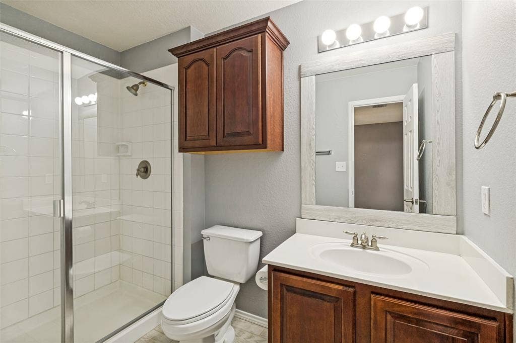 8537 Brunswick Drive, Plano, TX 75024 8537 Brunswick Drive, Plano, TX 75024