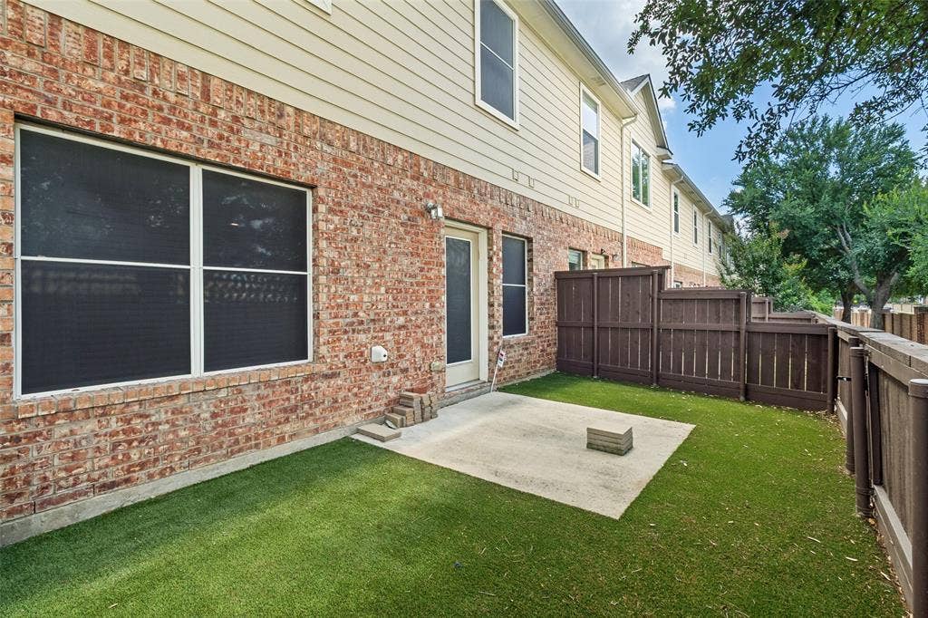 8537 Brunswick Drive, Plano, TX 75024 8537 Brunswick Drive, Plano, TX 75024