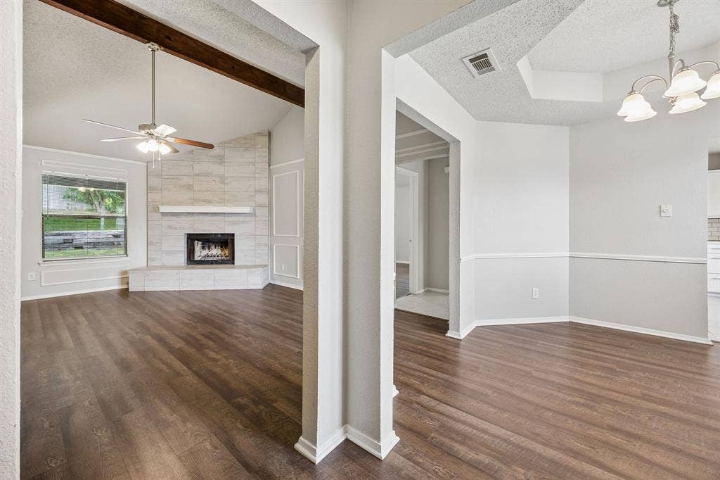 6433 Ridglea Drive, Watauga, TX 76148 6433 Ridglea Drive, Watauga, TX 76148