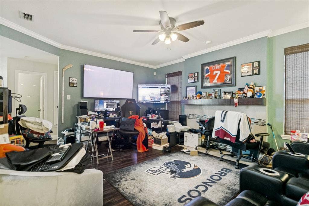 6713 Ashglen Place, Plano, TX 75023 6713 Ashglen Place, Plano, TX 75023