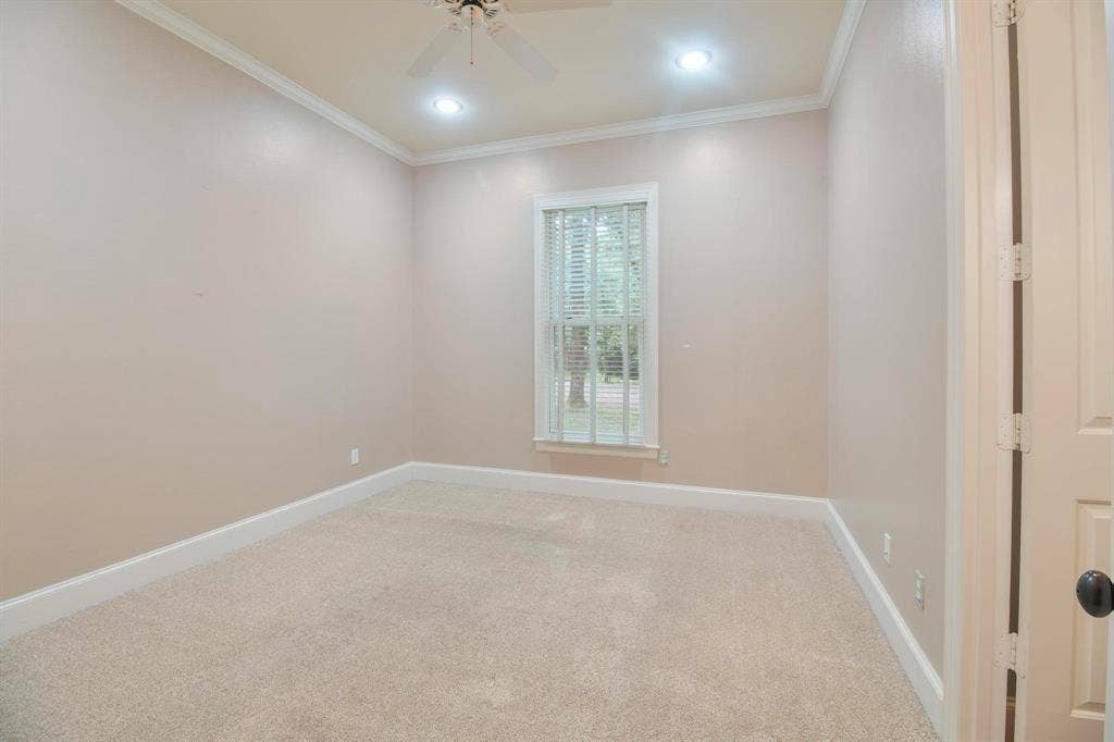 3025 Stonegate Boulevard, Tyler, TX 75703 3025 Stonegate Boulevard, Tyler, TX 75703