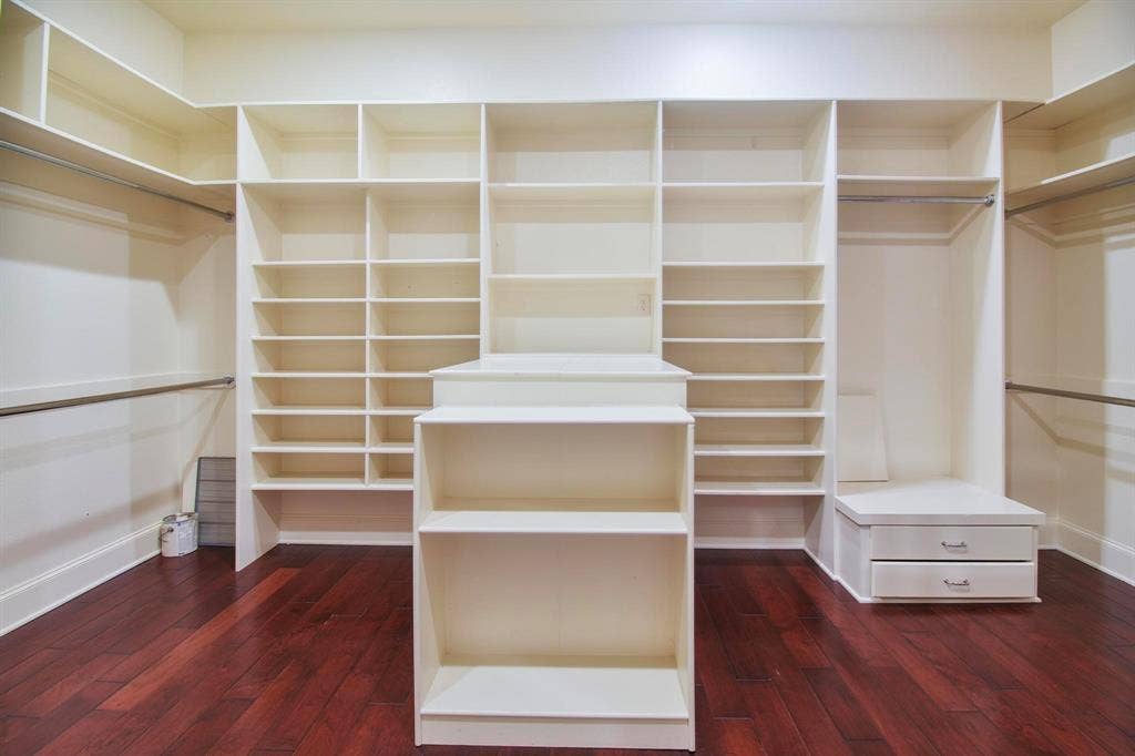 3025 Stonegate Boulevard, Tyler, TX 75703 3025 Stonegate Boulevard, Tyler, TX 75703