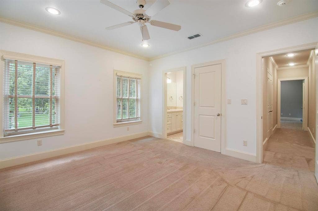 3025 Stonegate Boulevard, Tyler, TX 75703 3025 Stonegate Boulevard, Tyler, TX 75703