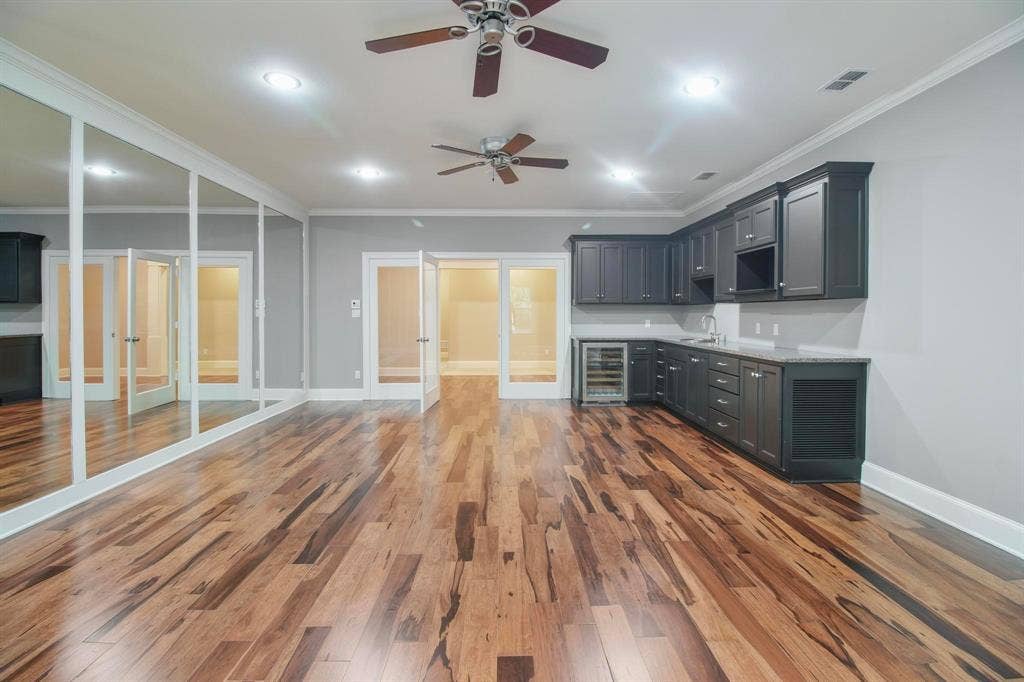 3025 Stonegate Boulevard, Tyler, TX 75703 3025 Stonegate Boulevard, Tyler, TX 75703