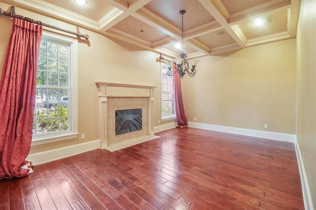 3025 Stonegate Boulevard, Tyler, TX 75703 3025 Stonegate Boulevard, Tyler, TX 75703