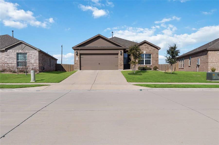 Property photo for 1012 Calhoun Drive, Anna, TX