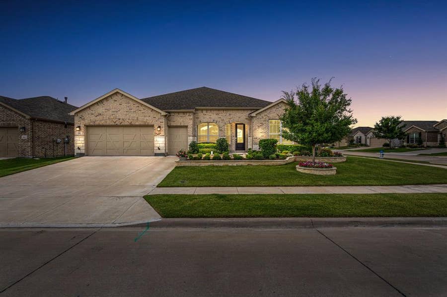 Property photo for 200 Habitat Trail, McKinney, TX