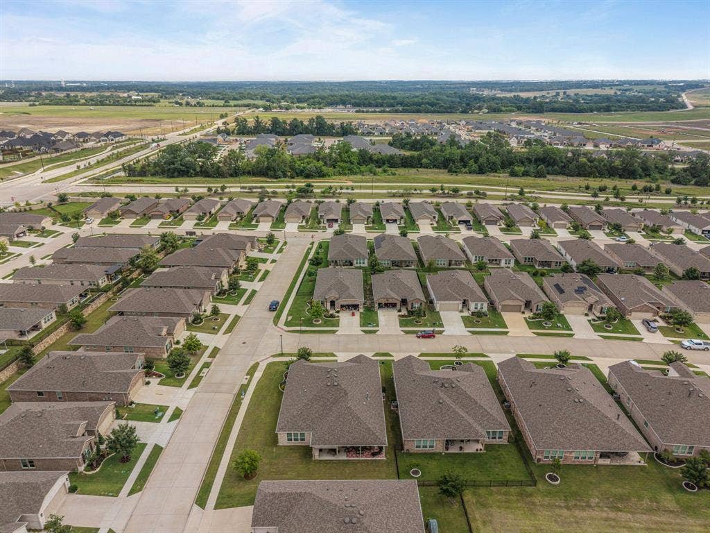 200 Habitat Trail, McKinney, TX 75071 Neighborhood North