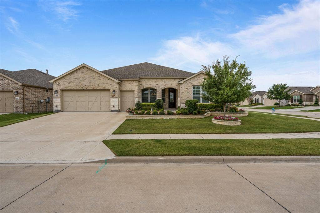 200 Habitat Trail, McKinney, TX 75071 200 Habitat Trail, McKinney, TX 75071