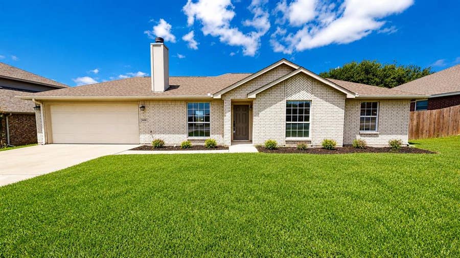 Property photo for 3000 Meandering Way, Granbury, TX