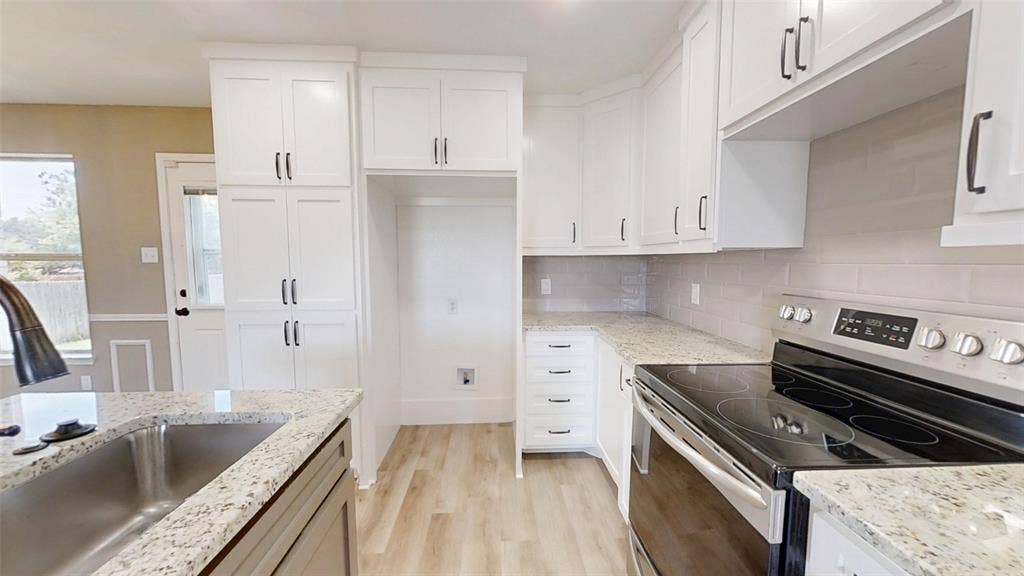 3000 Meandering Way, Granbury, TX 76049 3000 Meandering Way, Granbury, TX 76049