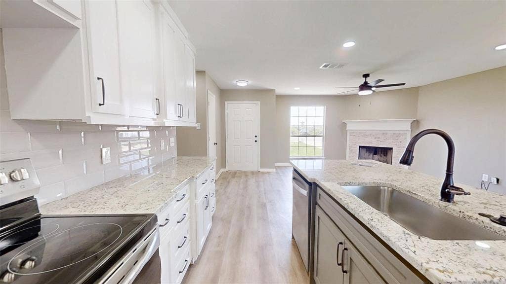 3000 Meandering Way, Granbury, TX 76049 3000 Meandering Way, Granbury, TX 76049