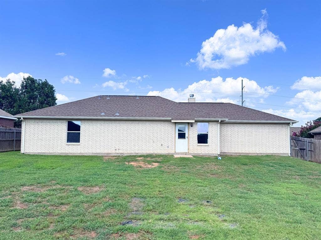 3000 Meandering Way, Granbury, TX 76049 3000 Meandering Way, Granbury, TX 76049