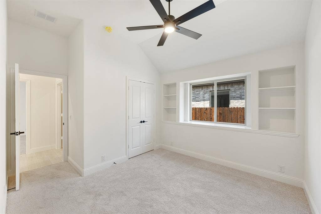 1621 Community Drive, Cedar Hill, TX 75104 1621 Community Drive, Cedar Hill, TX 75104