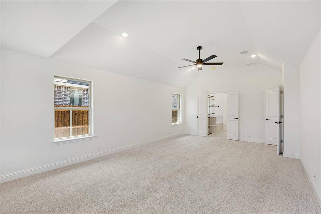 1621 Community Drive, Cedar Hill, TX 75104 1621 Community Drive, Cedar Hill, TX 75104