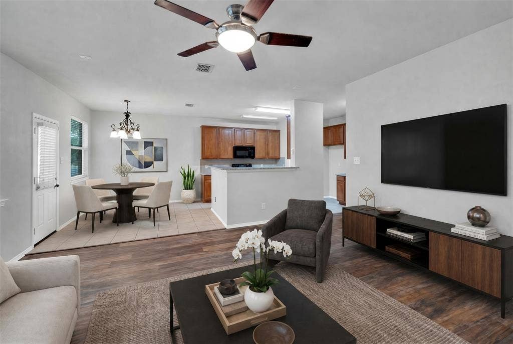 708 Hummingbird Trail, Crowley, TX 76036 Virtually Staged
