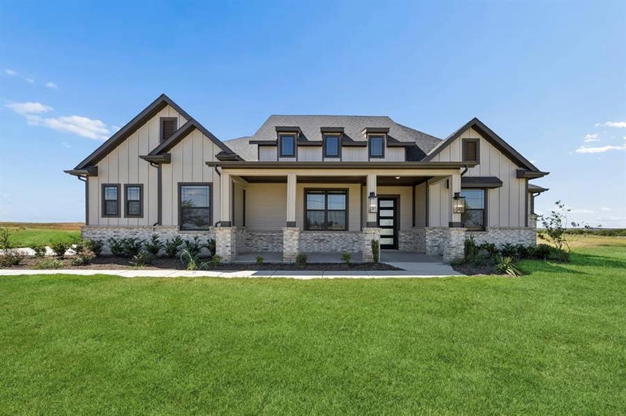 Property photo for 7449 County Road 1127, Godley, TX