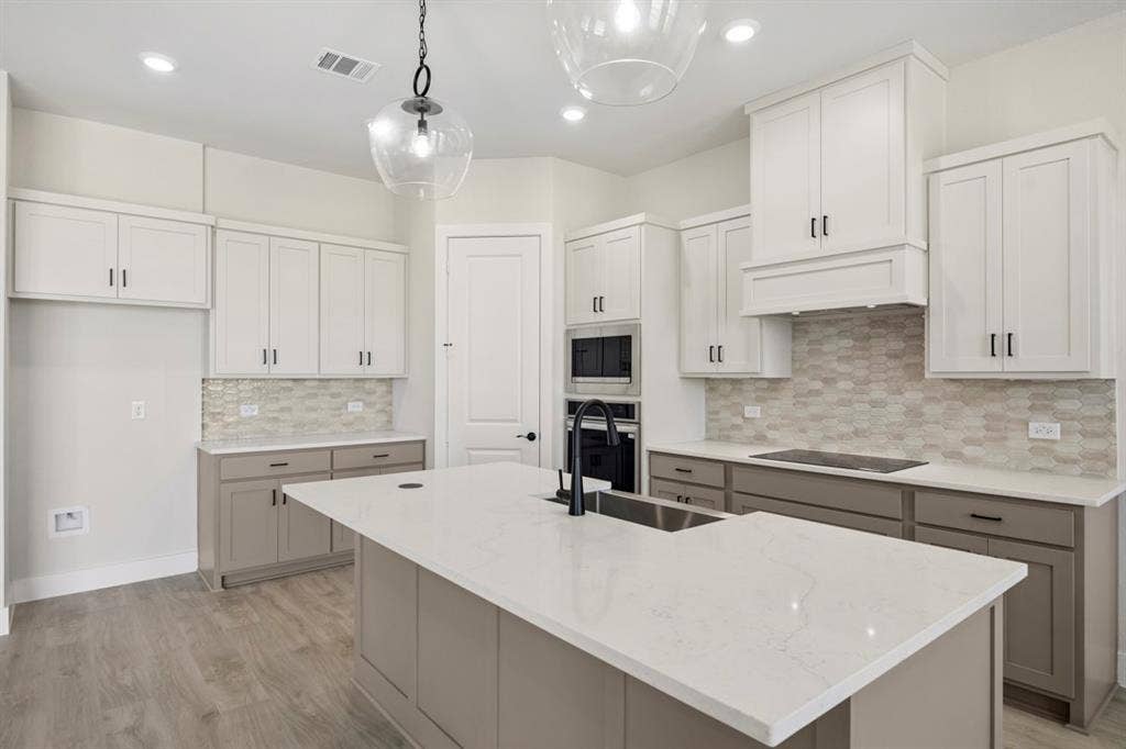 7449 County Road 1127, Godley, TX 76044 7449 County Road 1127, Godley, TX 76044