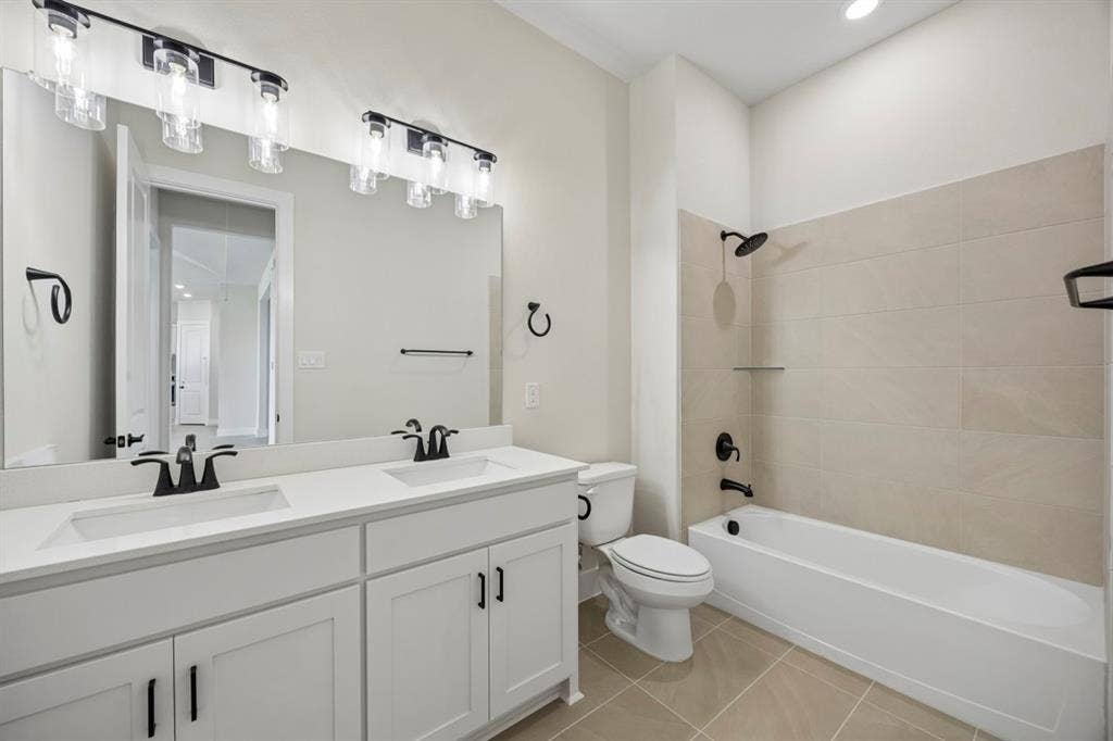 7449 County Road 1127, Godley, TX 76044 7449 County Road 1127, Godley, TX 76044