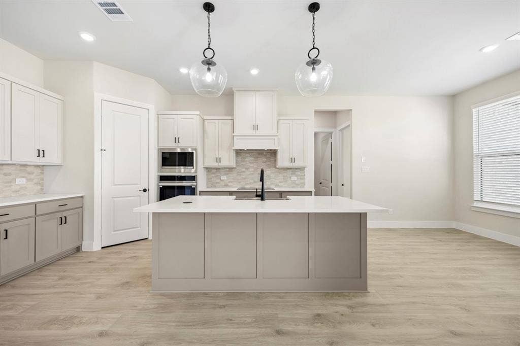 7449 County Road 1127, Godley, TX 76044 7449 County Road 1127, Godley, TX 76044