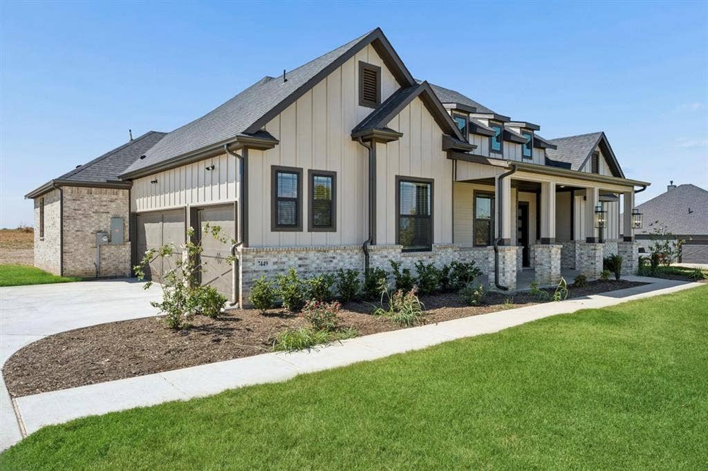 7449 County Road 1127, Godley, TX 76044 7449 County Road 1127, Godley, TX 76044