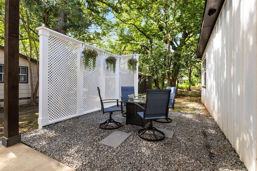 185 Barcelona Street, Payne Springs, TX 75156 Decorative trellis and fire pit area