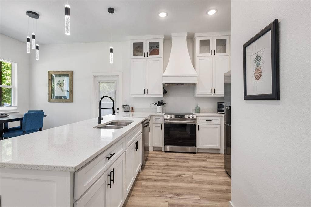 185 Barcelona Street, Payne Springs, TX 75156 185 Barcelona Street, Payne Springs, TX 75156