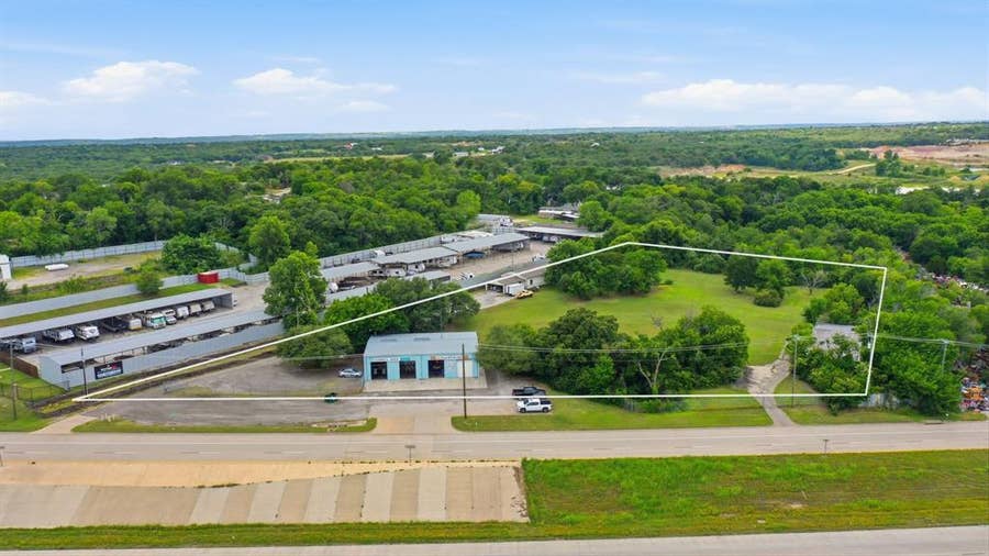 Property photo for 10901 Jacksboro Highway, Fort Worth, TX