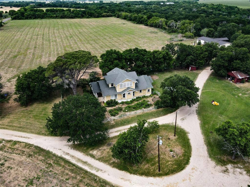 2749 Mcgregor South Loop, McGregor, TX 76657 2749 Mcgregor South Loop, McGregor, TX 76657