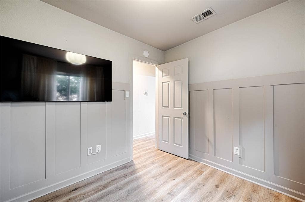 2926 Kathleen Lane, Euless, TX 76039 2926 Kathleen Lane, Euless, TX 76039