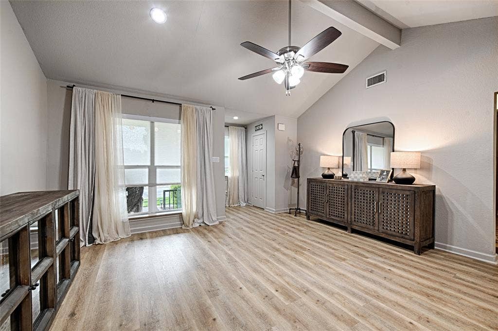 2926 Kathleen Lane, Euless, TX 76039 2926 Kathleen Lane, Euless, TX 76039
