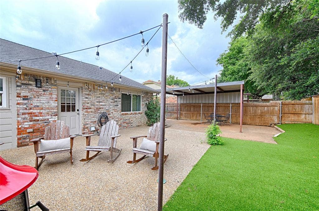 2926 Kathleen Lane, Euless, TX 76039 2926 Kathleen Lane, Euless, TX 76039