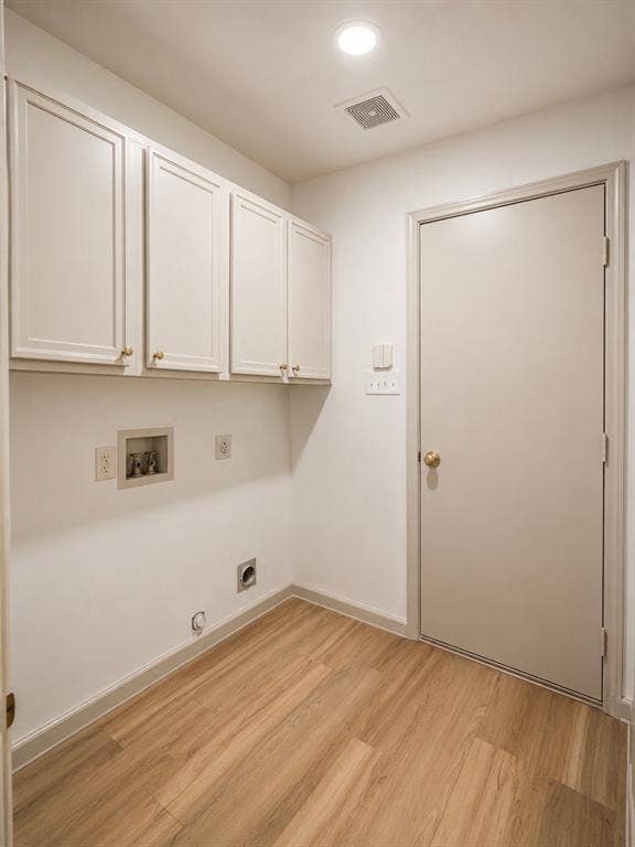 706 Crenshaw Drive, Cedar Hill, TX 75104 Utility Room