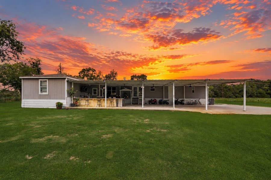 Property photo for 1287 County Road 134, Kaufman, TX