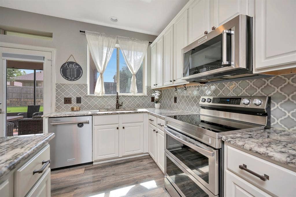 3104 Barkwood Drive, McKinney, TX 75071 3104 Barkwood Drive, McKinney, TX 75071