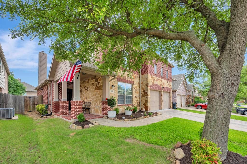 3104 Barkwood Drive, McKinney, TX 75071 3104 Barkwood Drive, McKinney, TX 75071