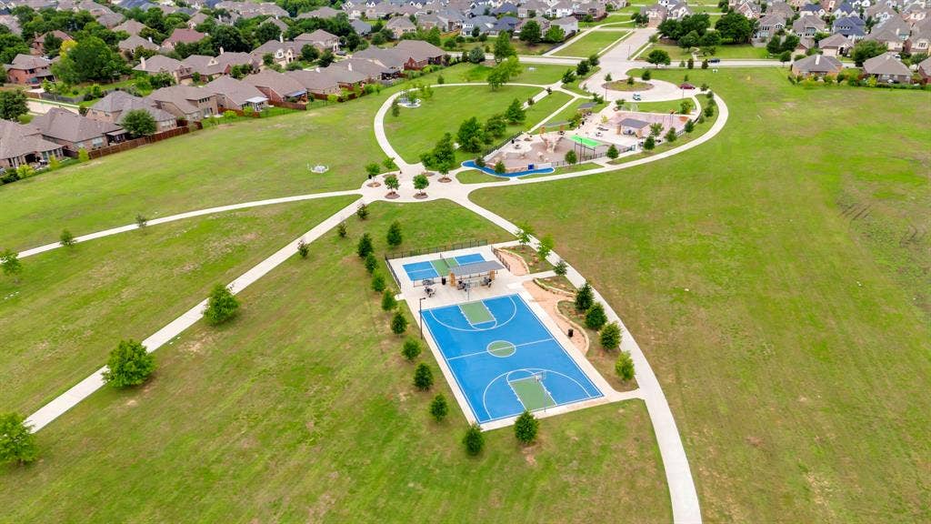3104 Barkwood Drive, McKinney, TX 75071 Neighborhood Tennis and Basketball Courts