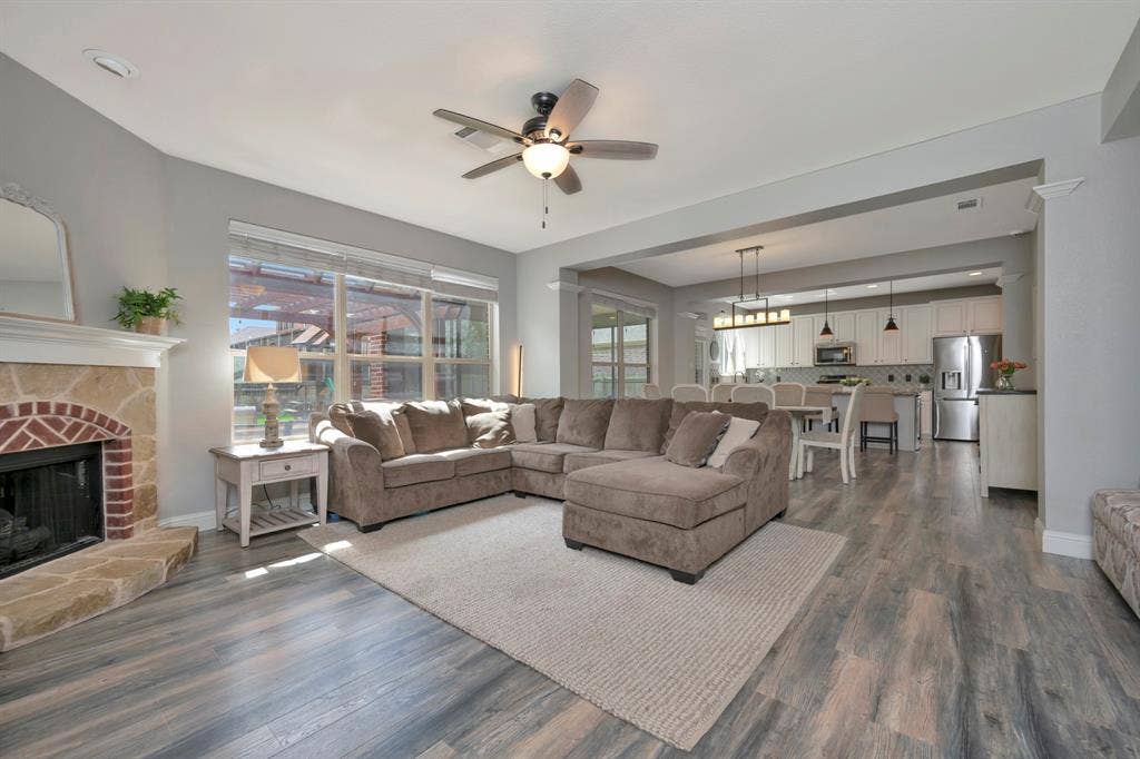 3104 Barkwood Drive, McKinney, TX 75071 3104 Barkwood Drive, McKinney, TX 75071