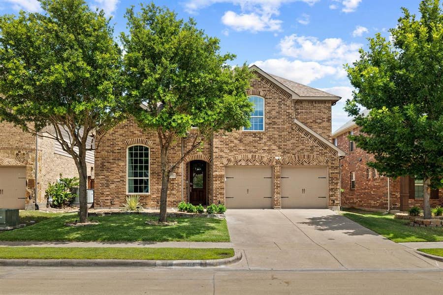 Property photo for 1032 Edgefield Lane, Forney, TX