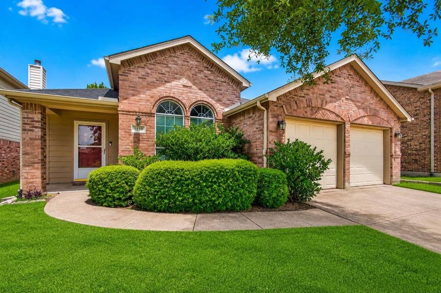 Property photo for 2110 Athabasca Falls Drive, Anna, TX