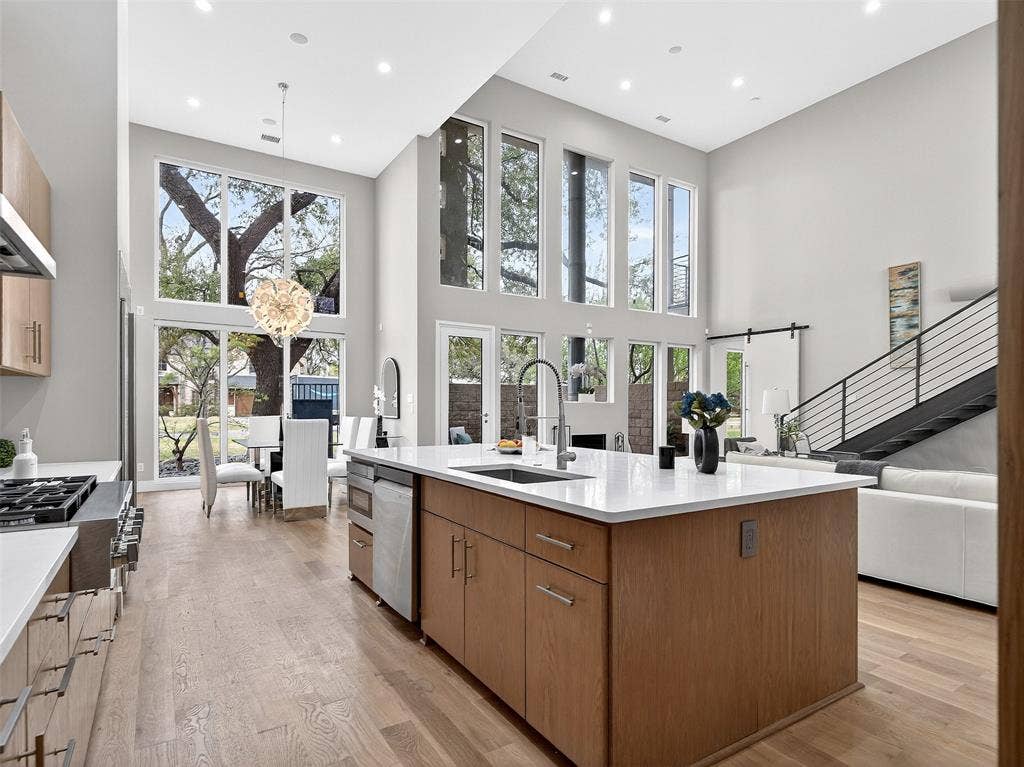 5815 Boca Raton Drive, Dallas, TX 75230 5815 Boca Raton Drive, Dallas, TX 75230