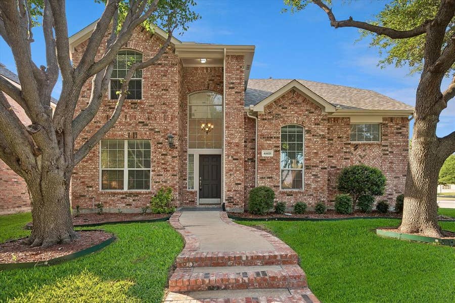 Property photo for 4401 Caledonia Creek Lane, Plano, TX