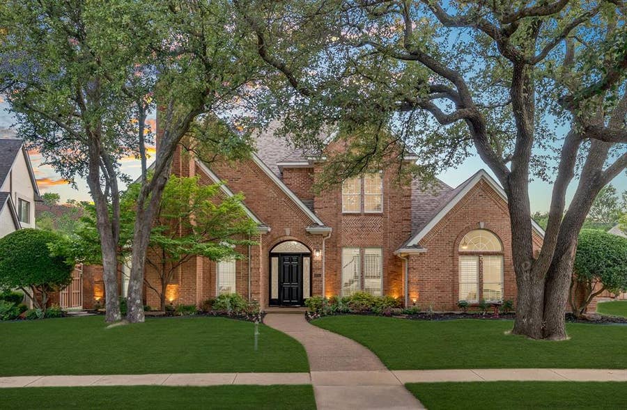 Property photo for 5852 Bridle Bend Court, Plano, TX