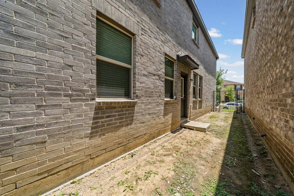 4129 Bullwhip Creek Lane, Sachse, TX 75048 4129 Bullwhip Creek Lane, Sachse, TX 75048